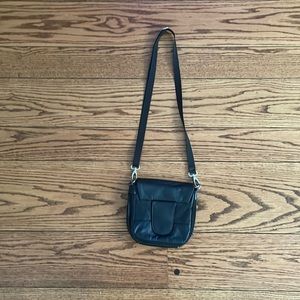 Black cross way bag